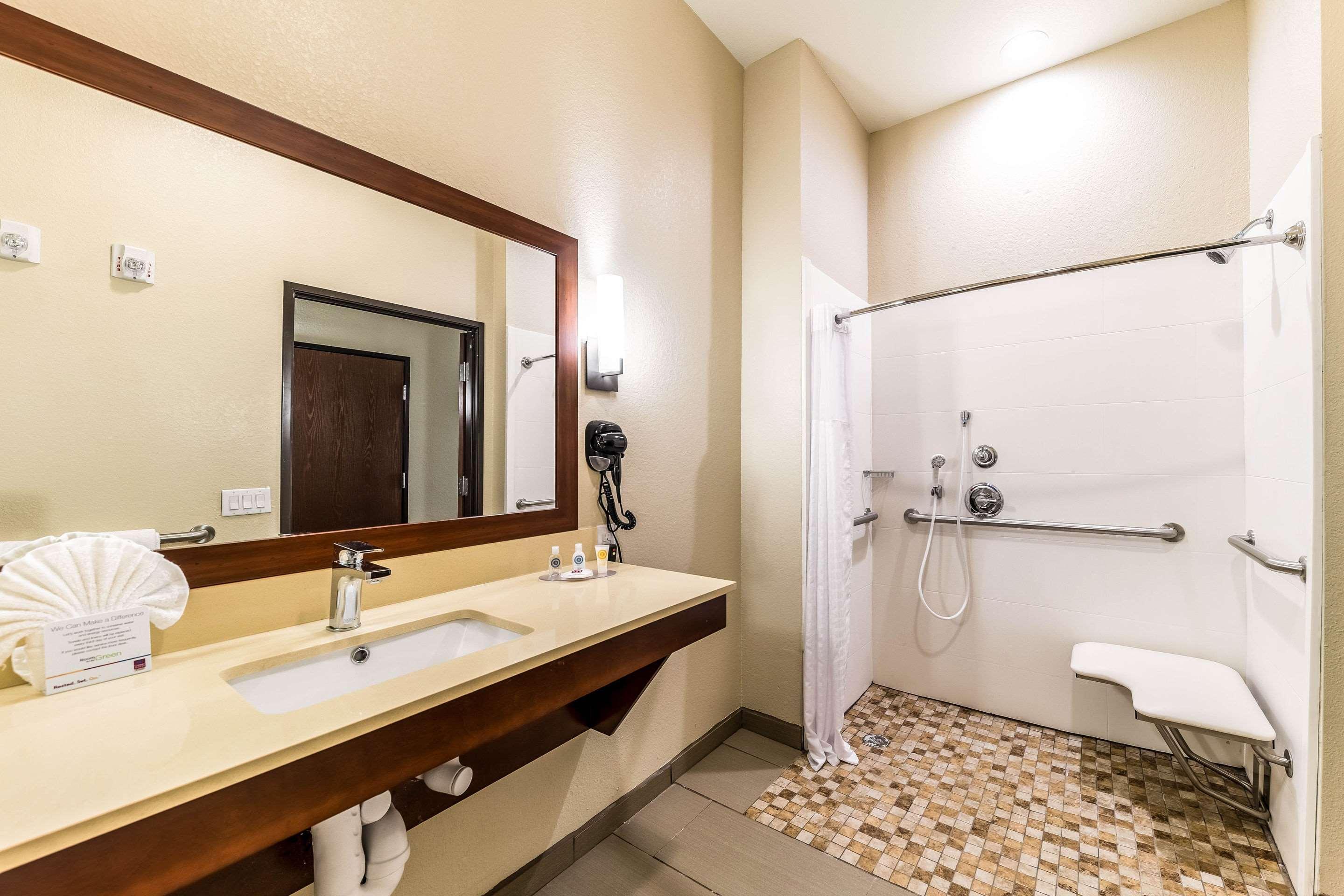Comfort Suites Grand Prairie - Arlington North Exteriér fotografie