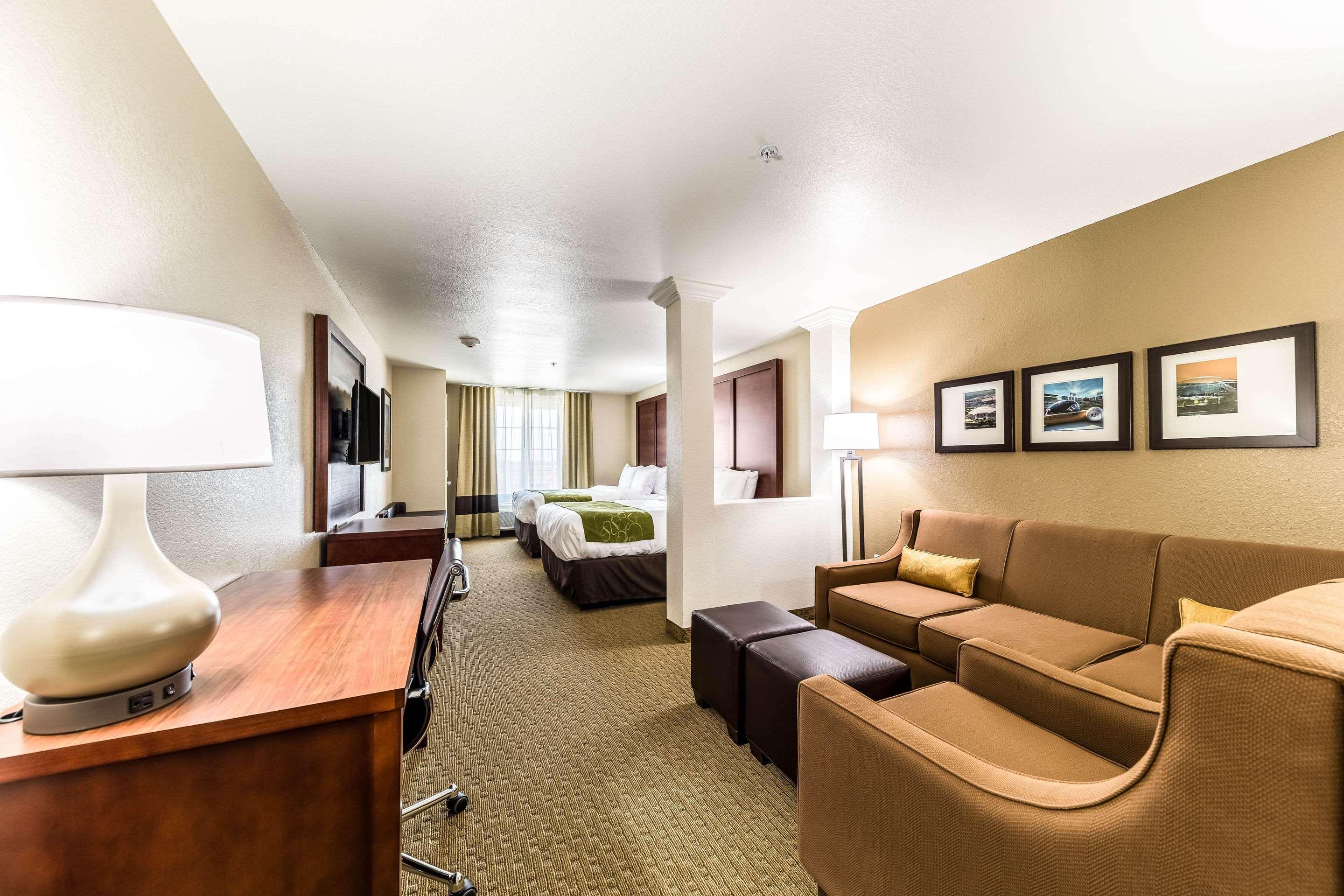 Comfort Suites Grand Prairie - Arlington North Exteriér fotografie